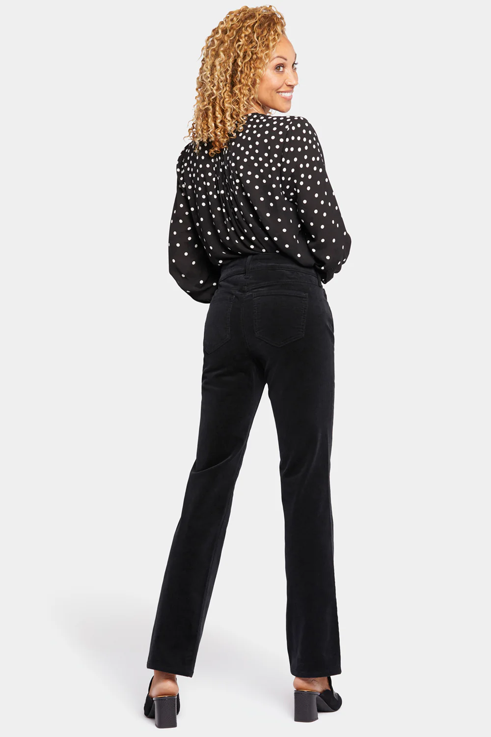 8391-marilyn-straight-pants-in-petite-black-1.webp
