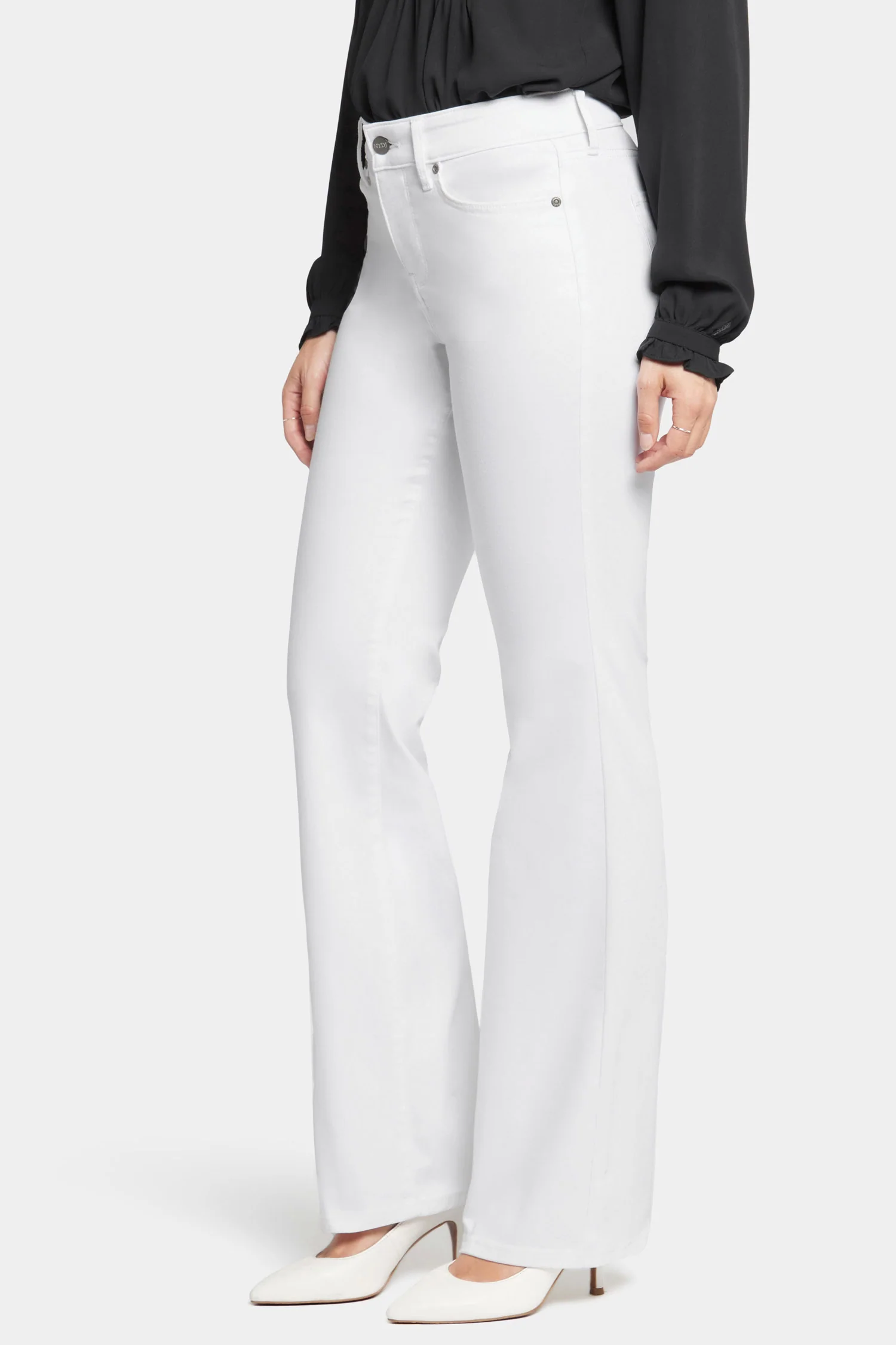 85-blake-slim-flared-jeans-optic-white-1.webp