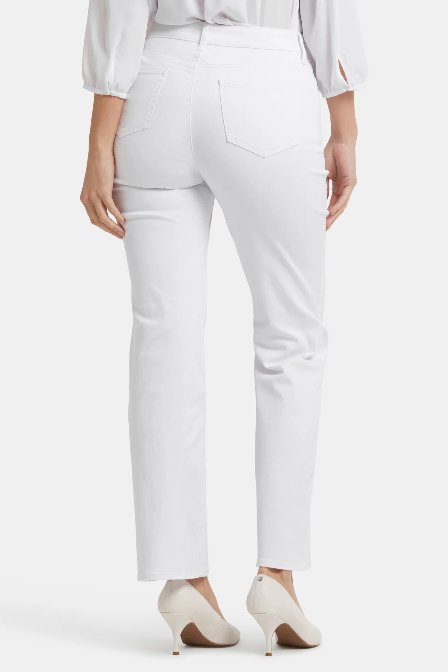 85-blake-slim-flared-jeans-optic-white-1.webp