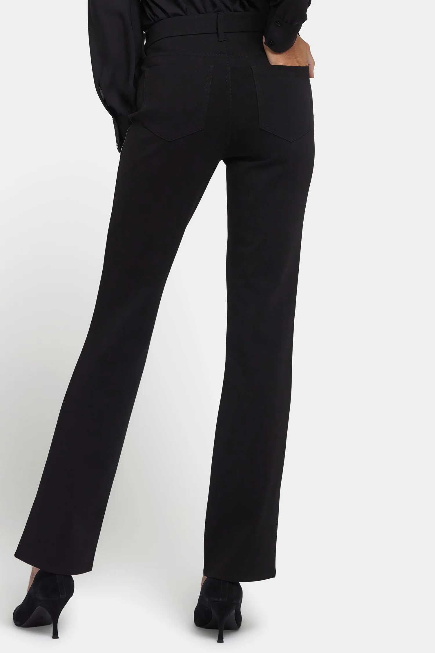 8673-vegan-stretch-leather-marilyn-straight-pants-in-petite-black-1.webp