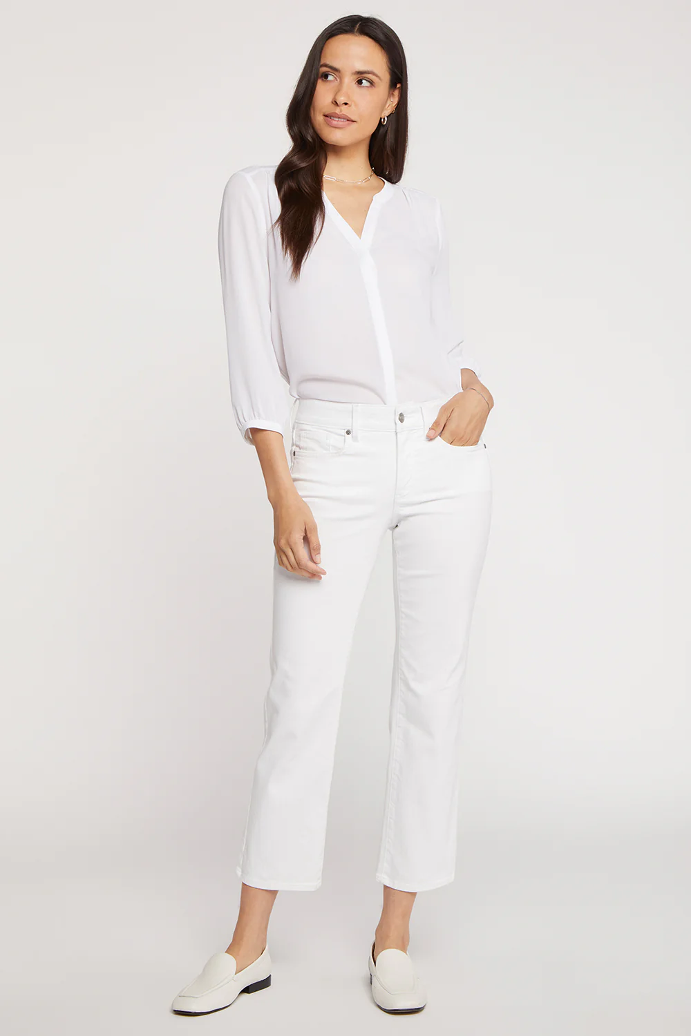 8704-marilyn-straight-ankle-jeans-in-petite-optic-white-1.webp