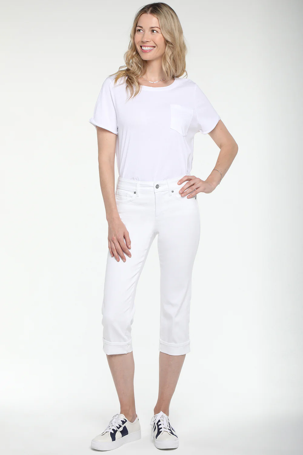 8740-marilyn-straight-crop-jeans-in-petite-optic-white-1.webp