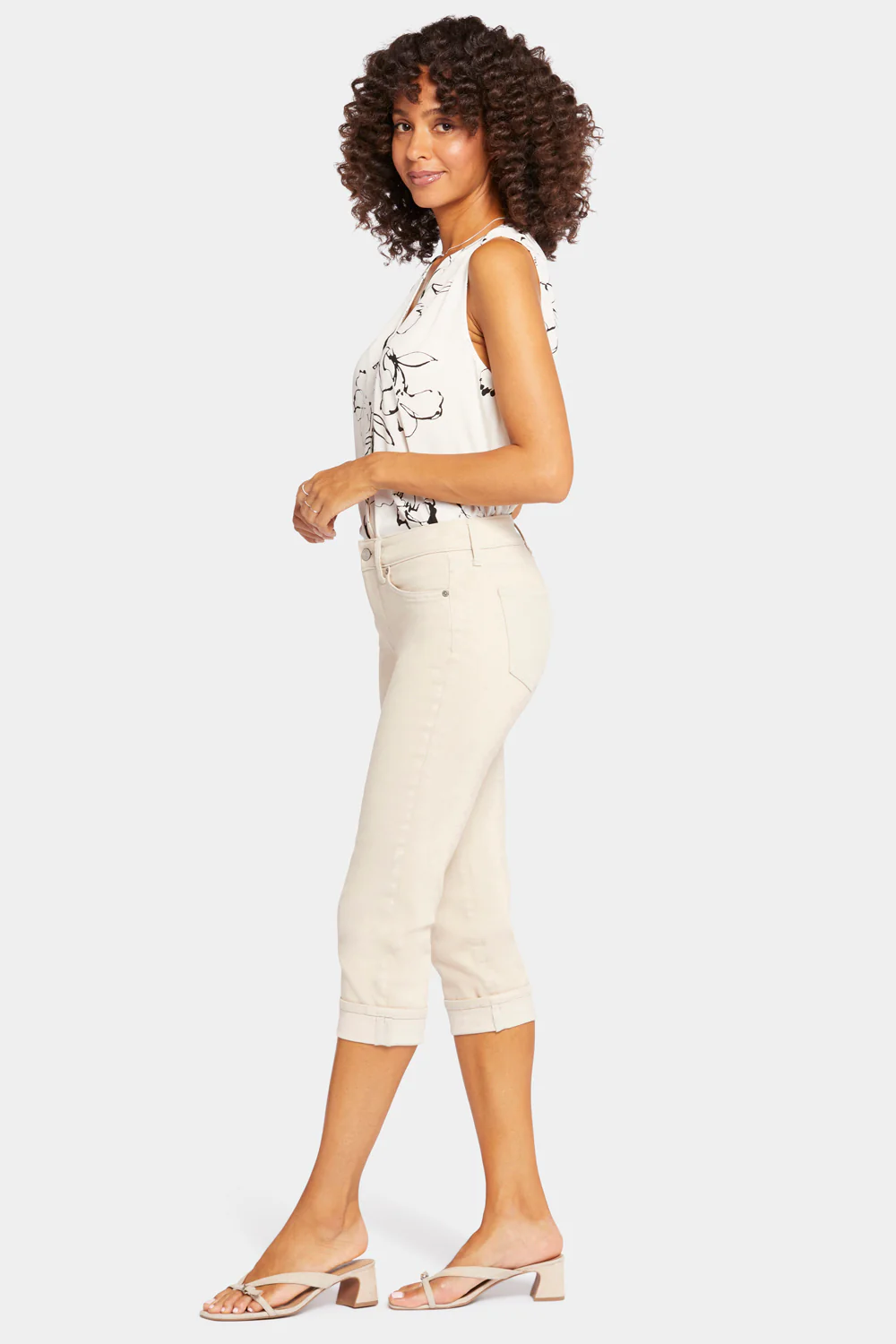8780-marilyn-straight-crop-jeans-in-petite-feather-1.webp