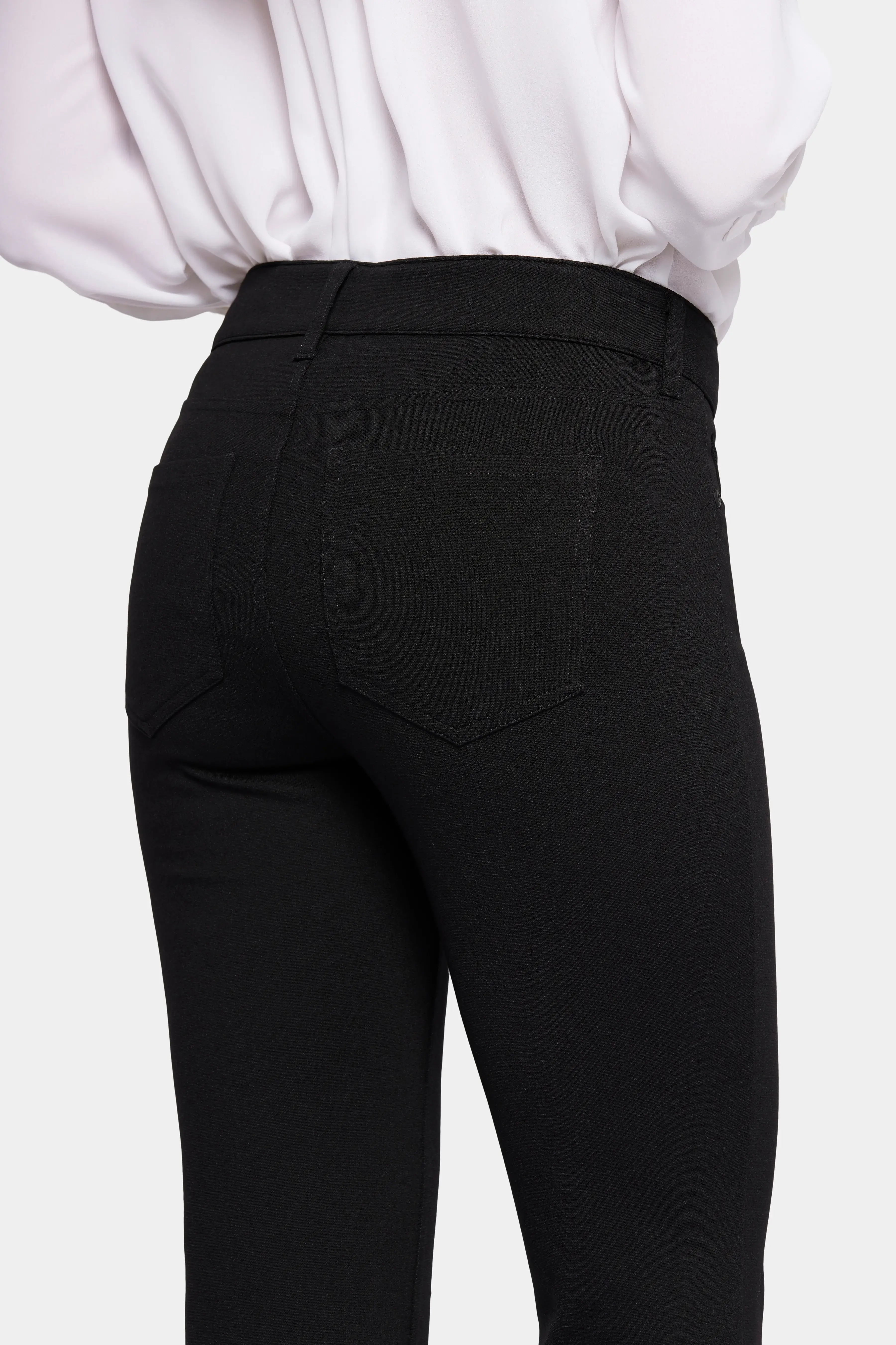 8828-marilyn-straight-pants-in-petite-black-1.webp