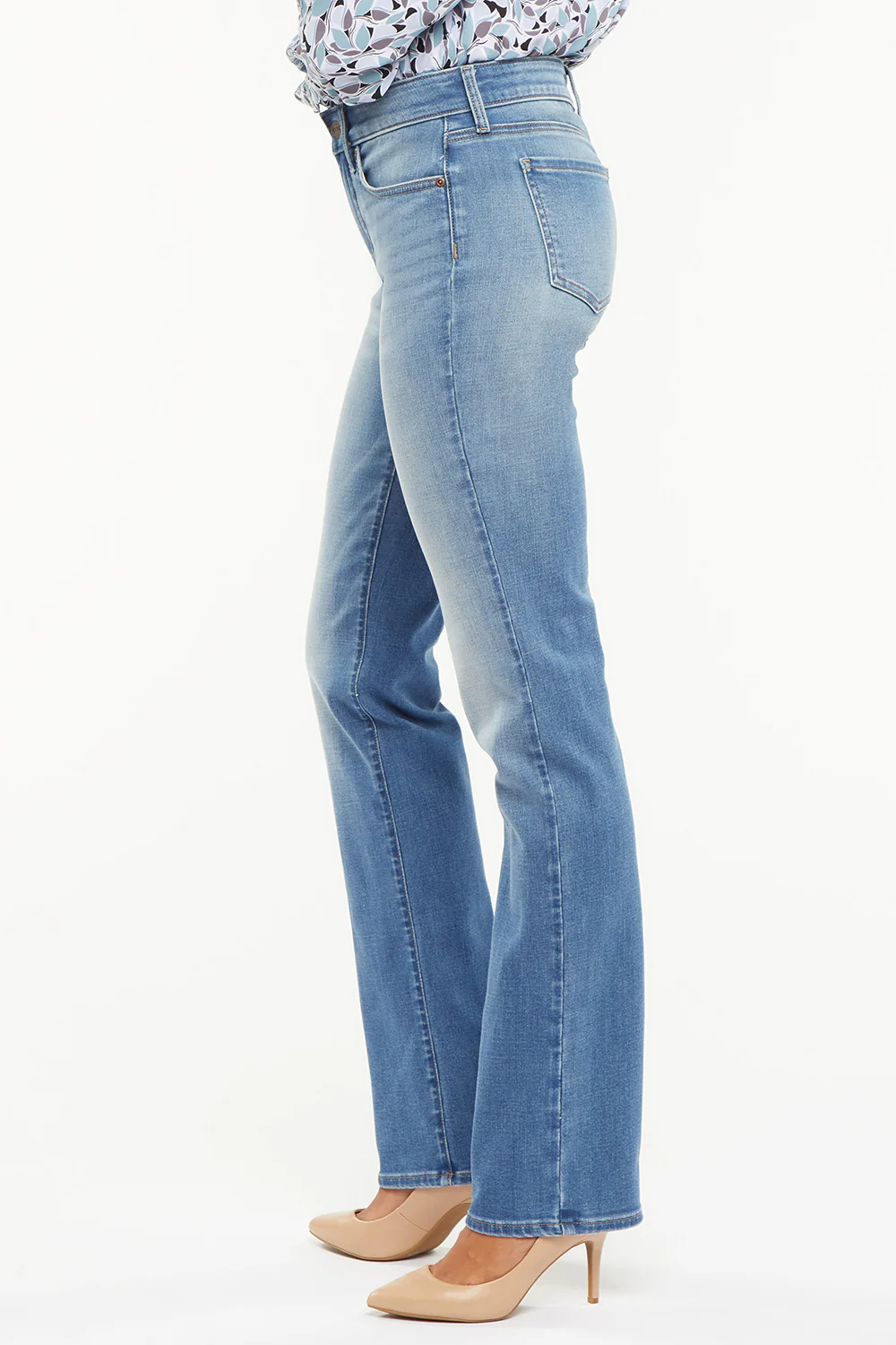 8840-marilyn-straight-jeans-in-petite-maele-1.webp