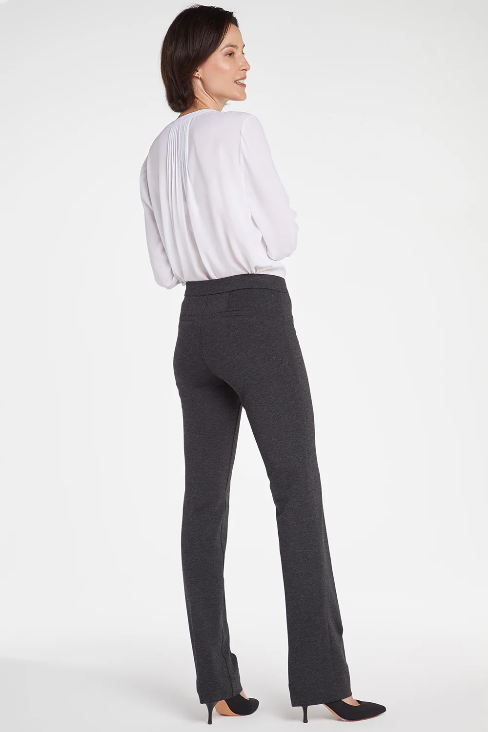 8868-slim-trouser-pants-in-petite-charcoal-heathered-1.webp