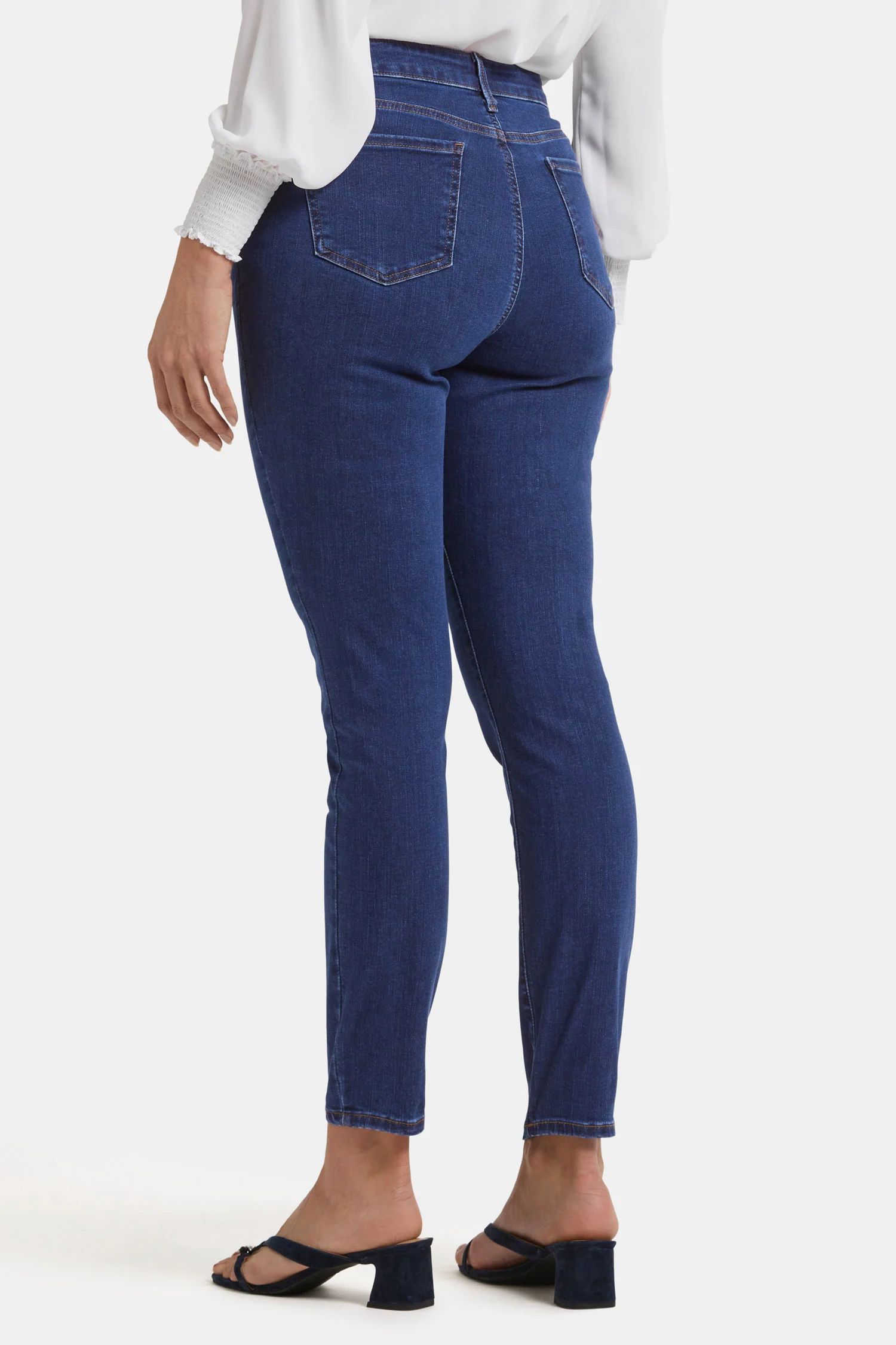 892-ami-skinny-jeans-quinn-1.webp