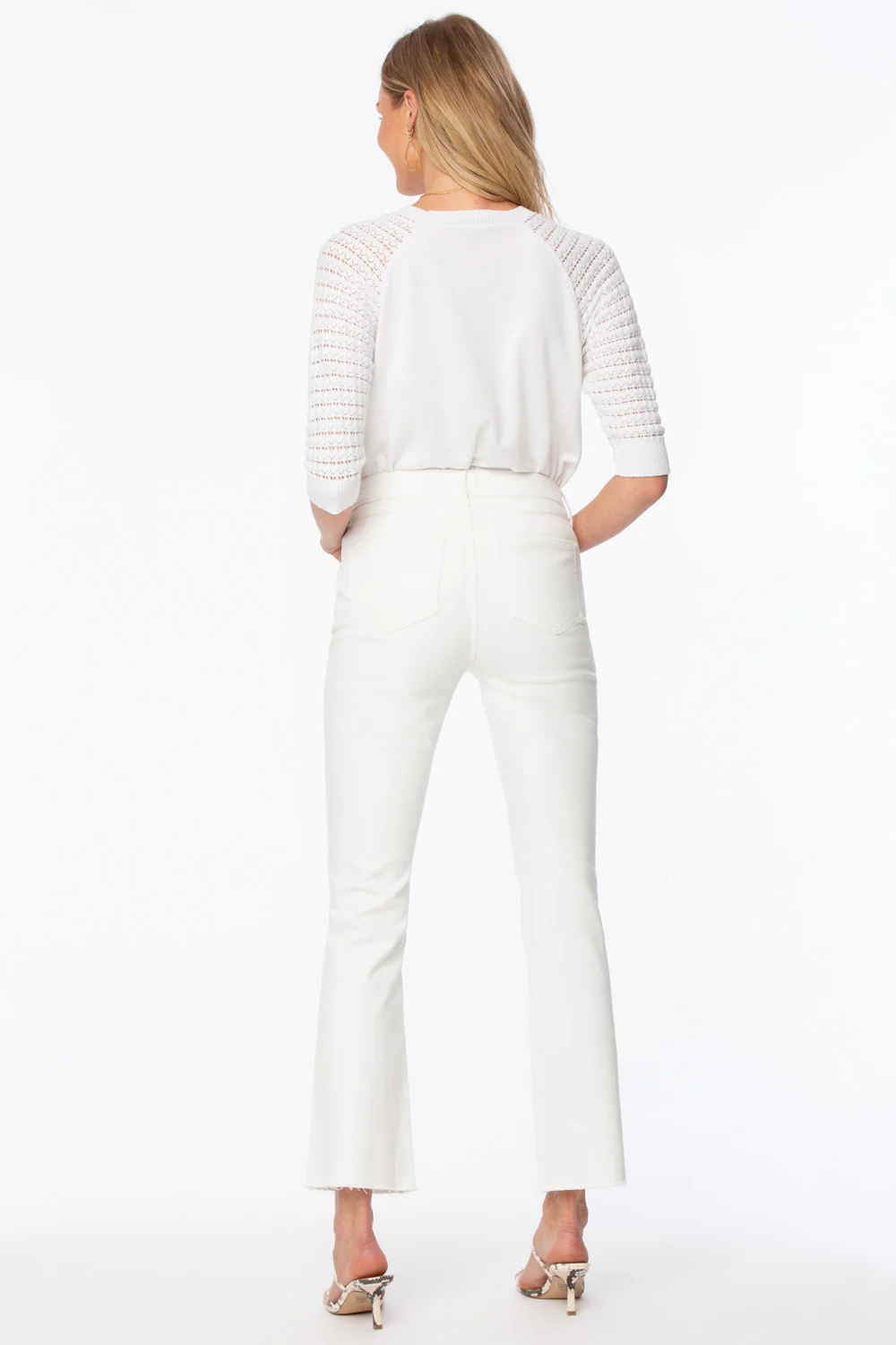 8992-slim-bootcut-ankle-jeans-in-petite-optic-white-1.webp