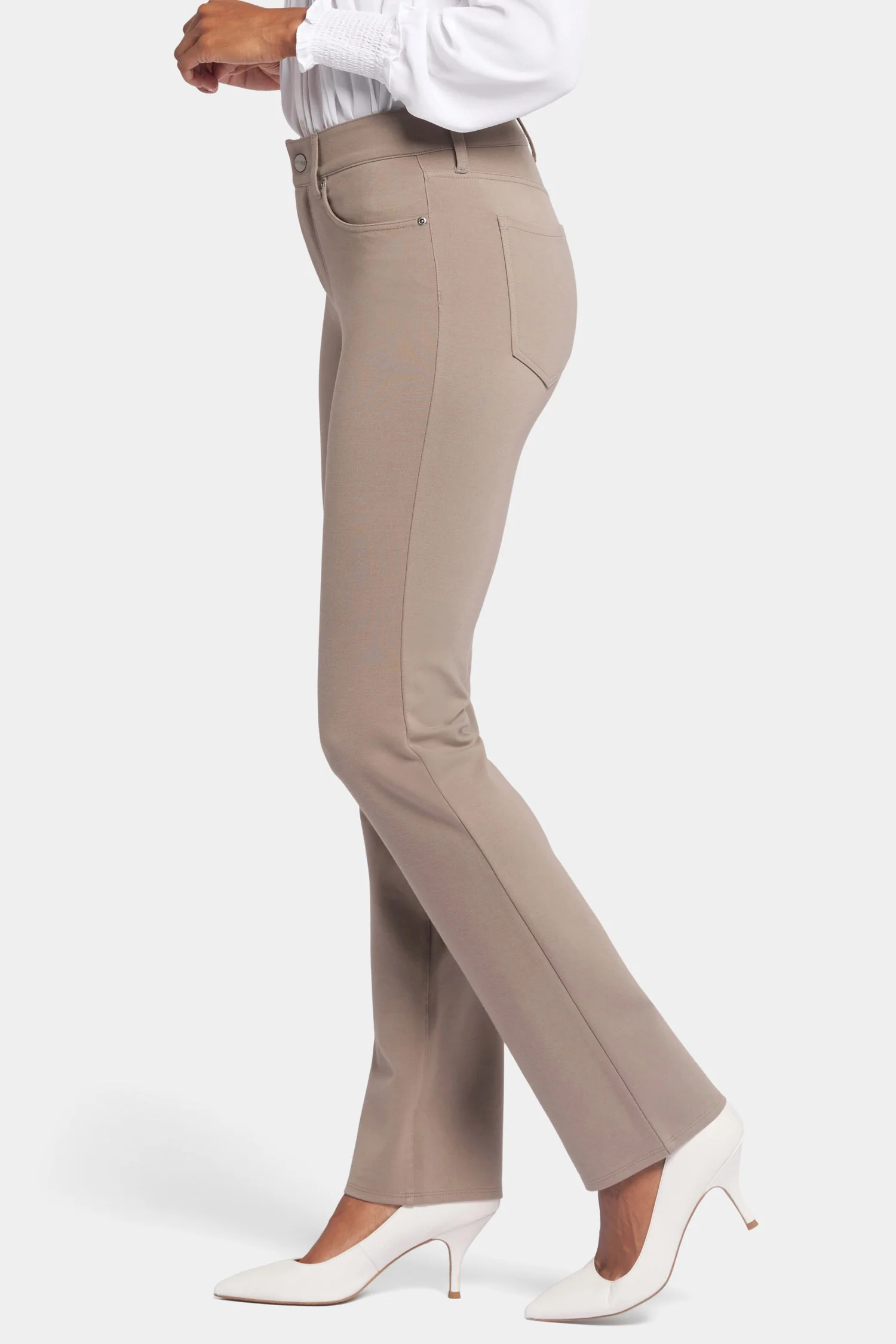 9155-marilyn-straight-pants-in-petite-saddlewood-1.webp