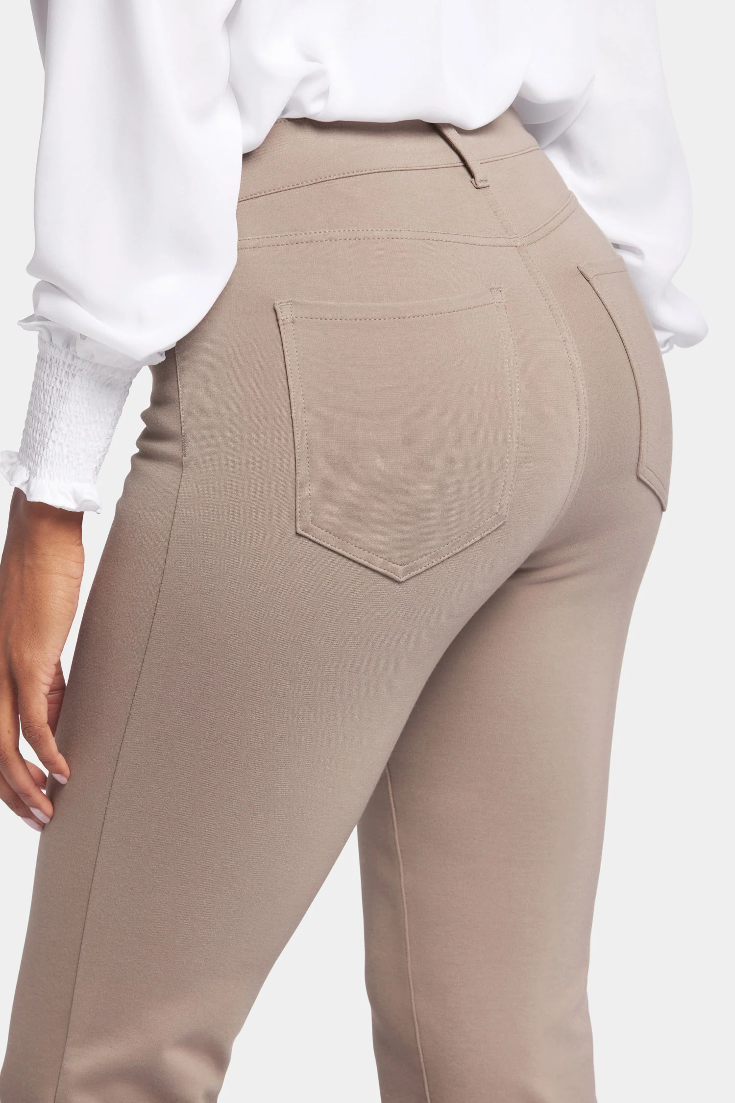 9155-marilyn-straight-pants-in-petite-saddlewood-1.webp