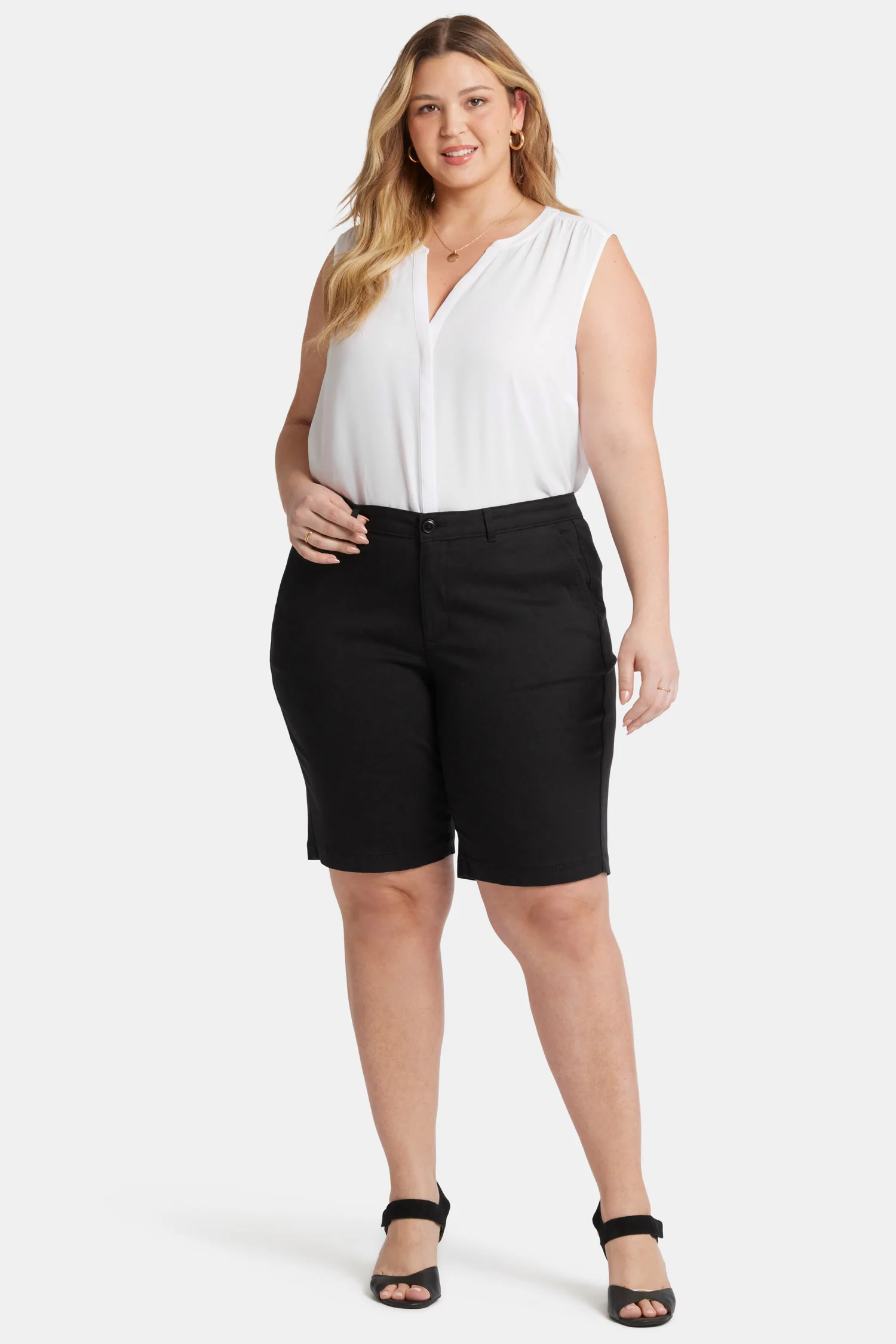 9249-bermuda-shorts-in-plus-size-black-1.webp