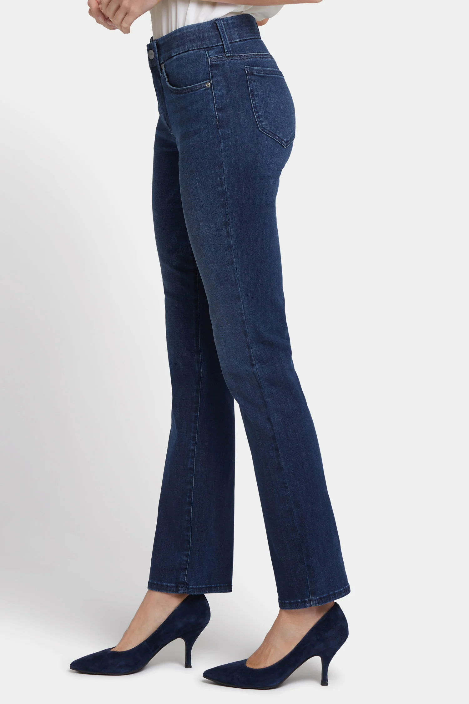 9338-waist-match-marilyn-straight-jeans-in-petite-basin-1.webp