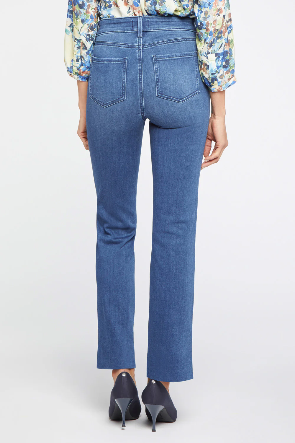 Marilyn Straight Jeans In Petite - Rendezvous
