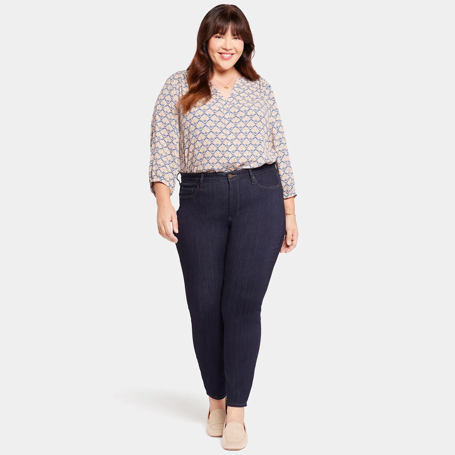 9404-ami-skinny-jeans-in-plus-size-mabel-1.webp