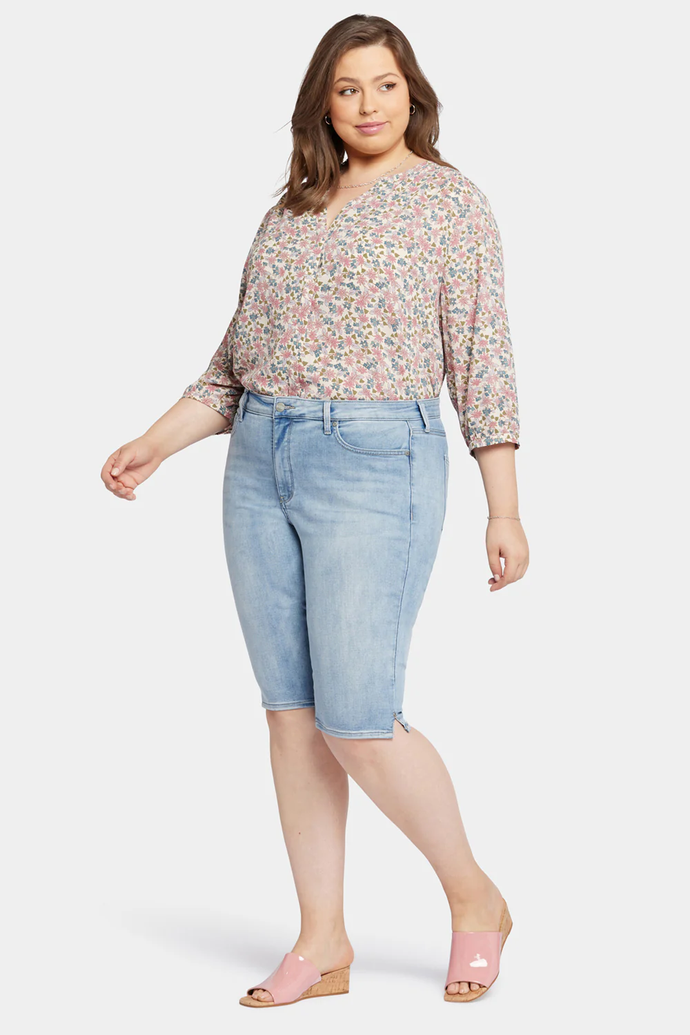 9523-bike-capri-jeans-in-plus-size-afterglow-1.webp