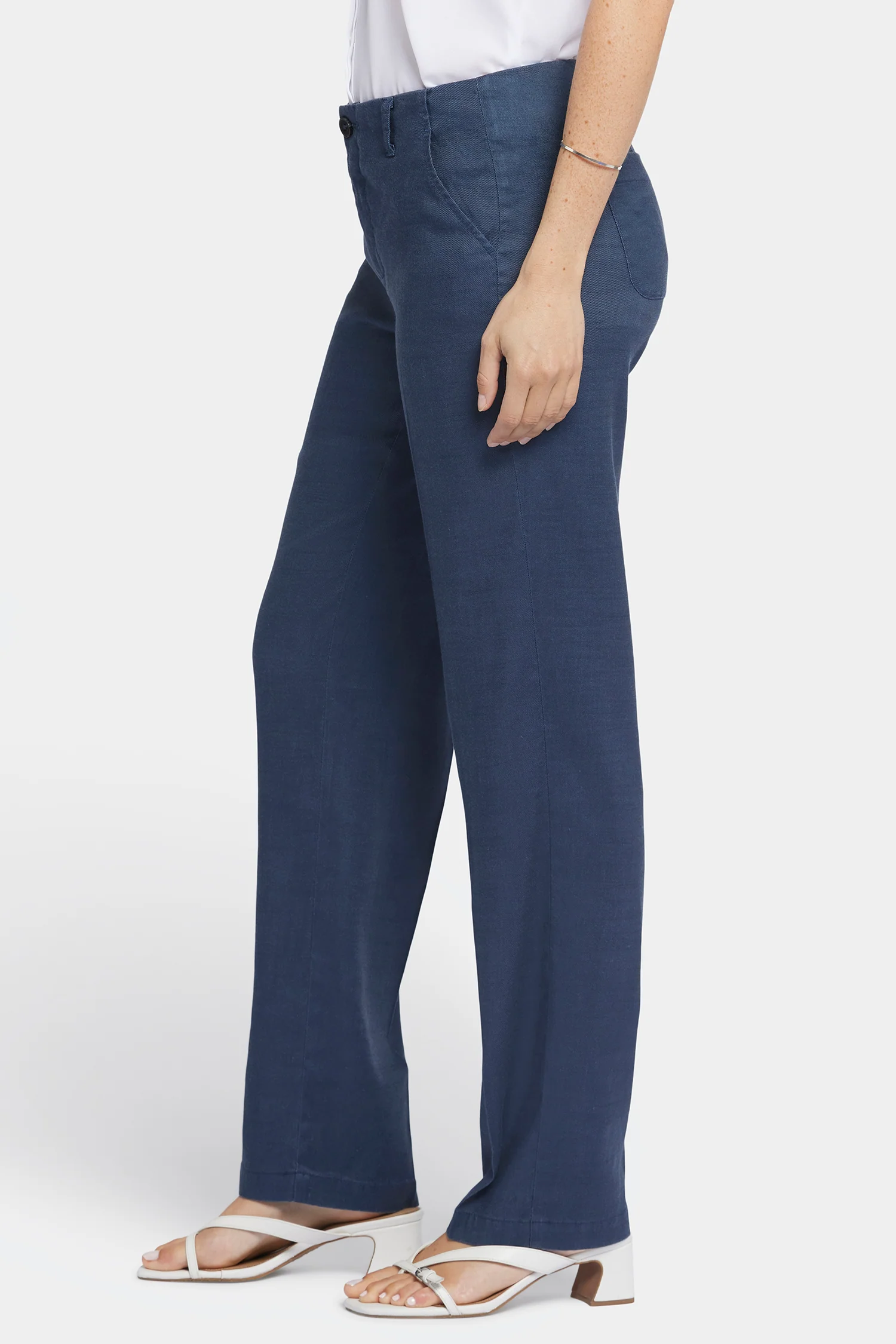 9532-marilyn-straight-pants-in-petite-oxford-navy-1.webp