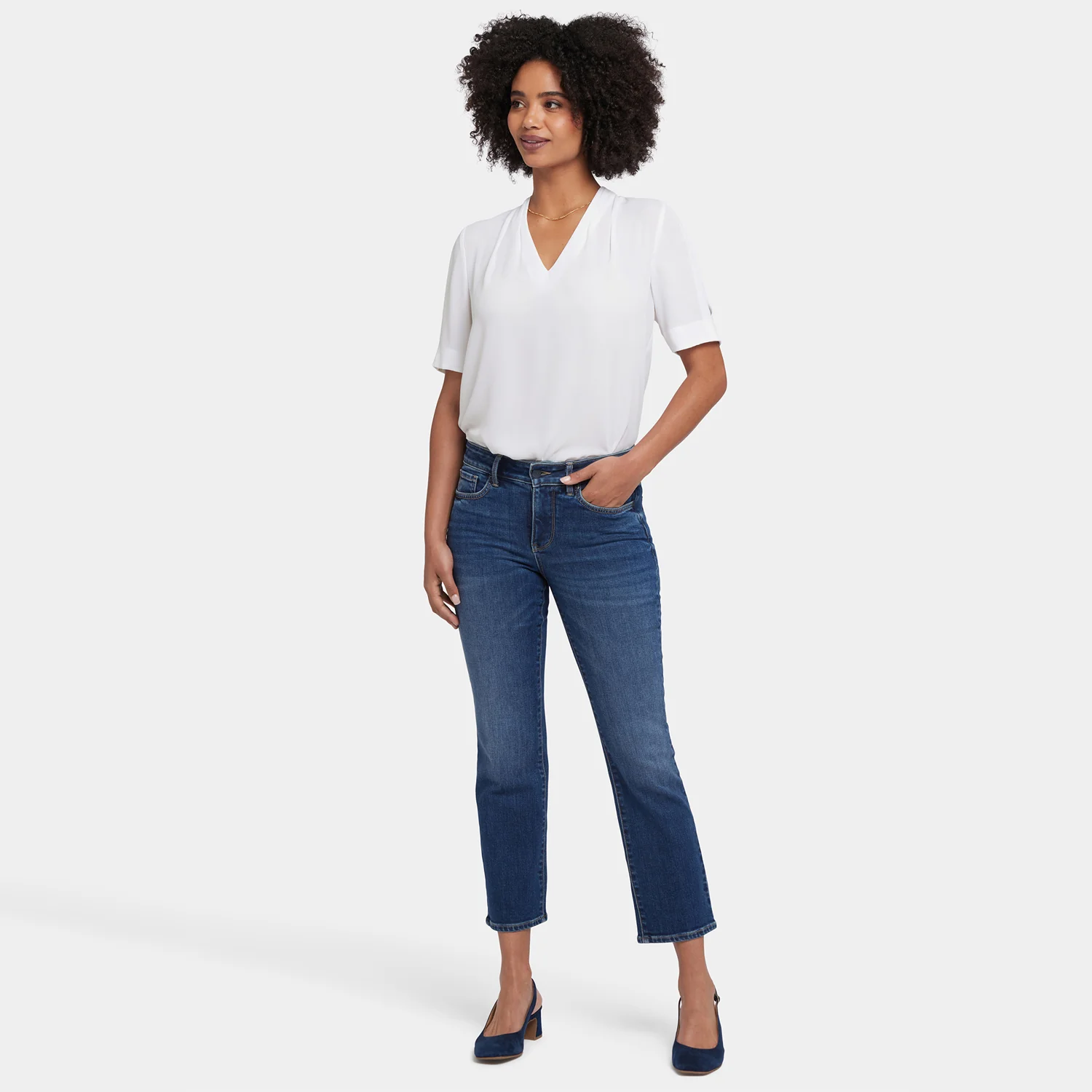 9544-marilyn-straight-ankle-jeans-in-petite-rio-rapids-1.webp