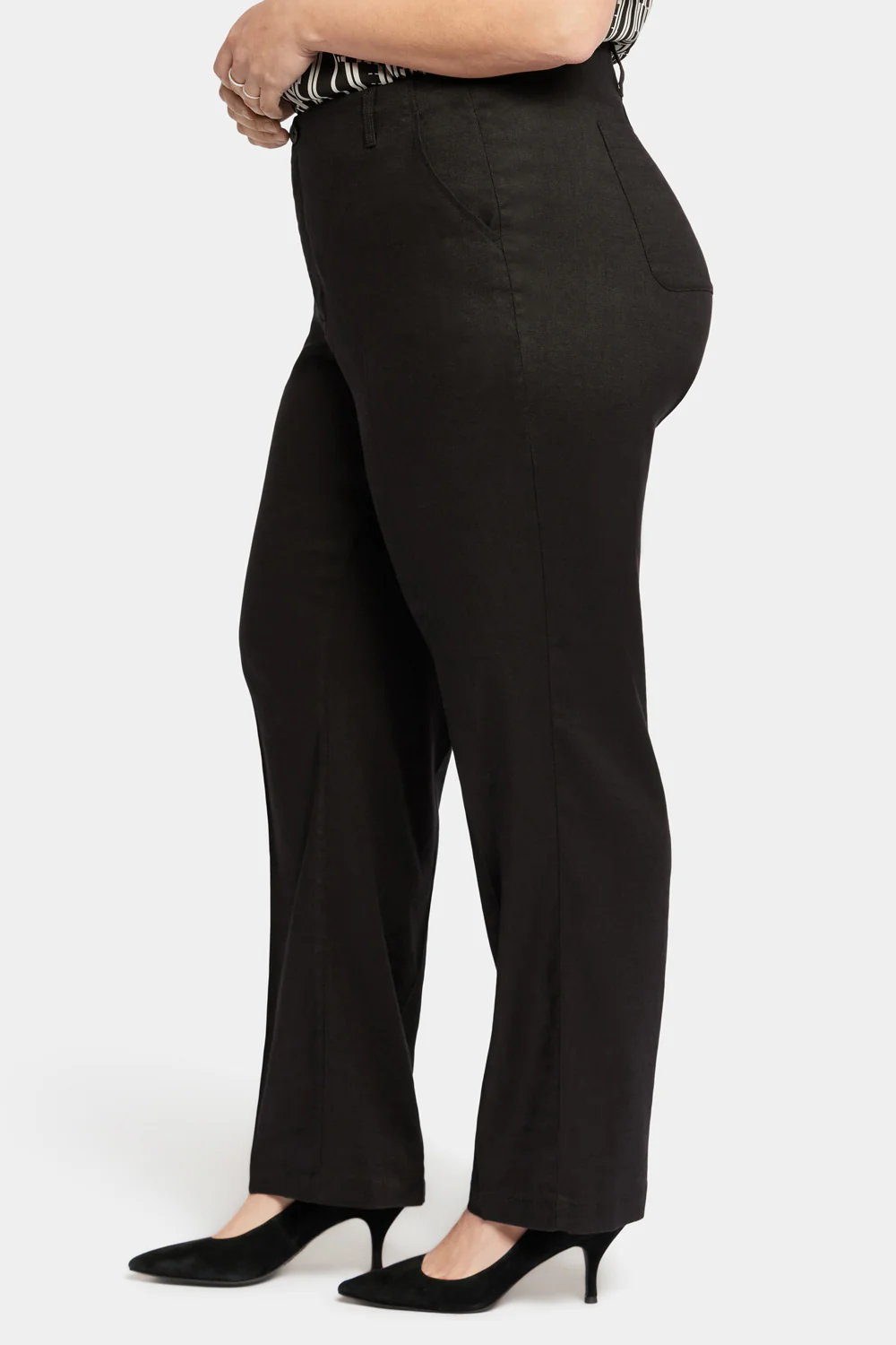 9586-marilyn-straight-pants-in-plus-size-black-1.webp