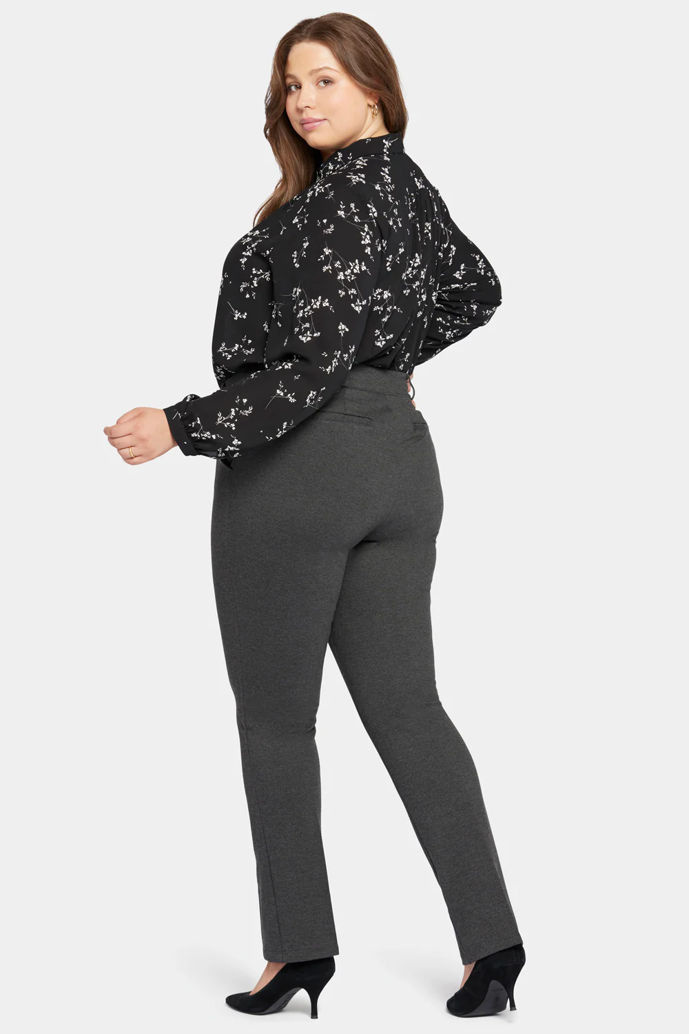 9632-classic-trouser-pants-in-plus-size-charcoal-heathered-1.webp