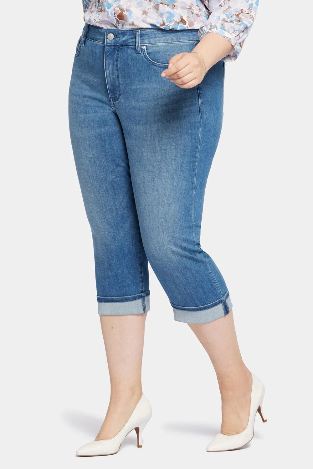 9670-marilyn-straight-crop-jeans-in-plus-size-stunning-1.webp