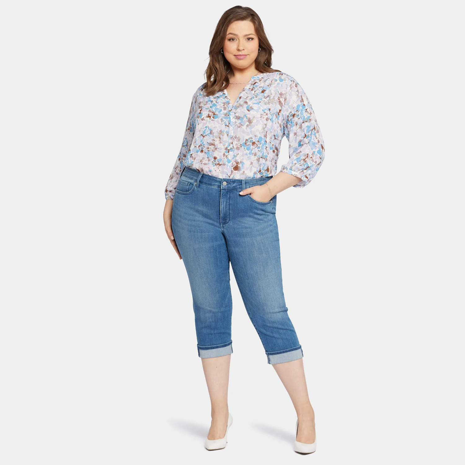 9670-marilyn-straight-crop-jeans-in-plus-size-stunning-1.webp