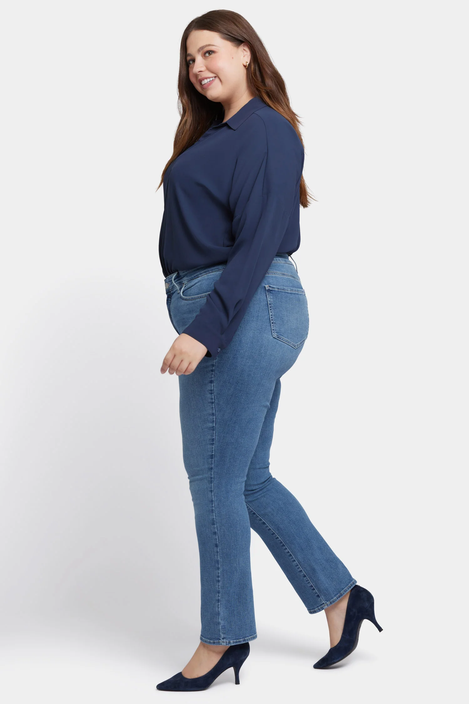 9687-marilyn-straight-jeans-in-plus-size-heyburn-1.webp