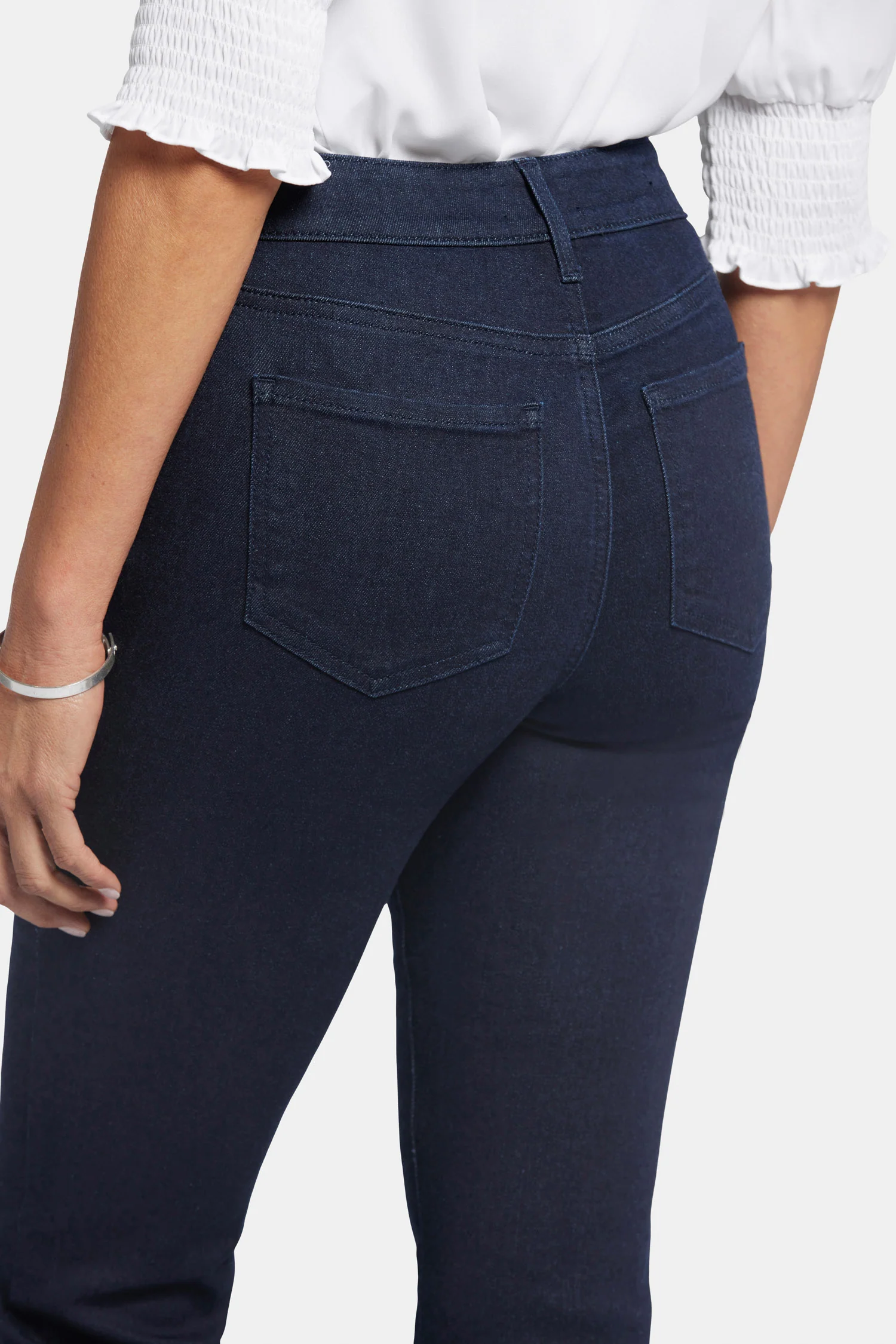 97-ellison-straight-jeans-rinse-1.webp