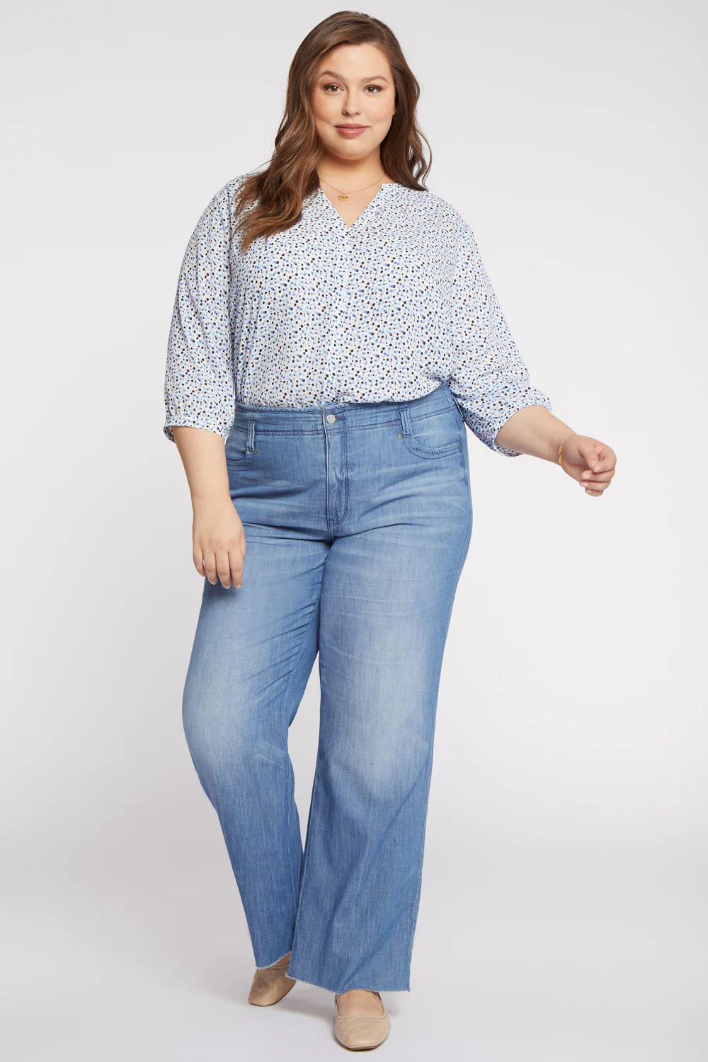 9721-teresa-wide-leg-jeans-in-plus-size-everly-1.webp