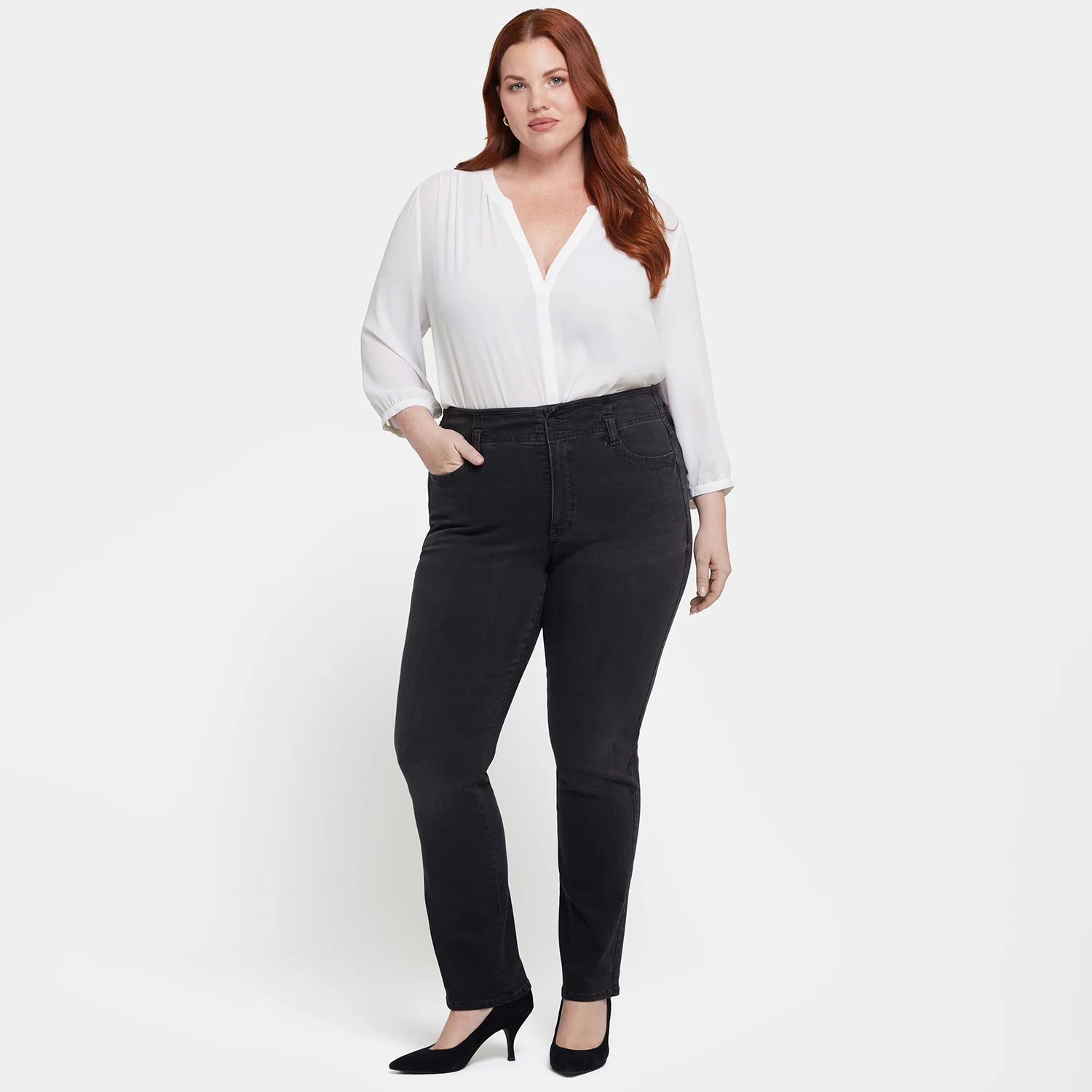 9757-marilyn-straight-jeans-in-plus-size-cordoba-cliff-1.webp