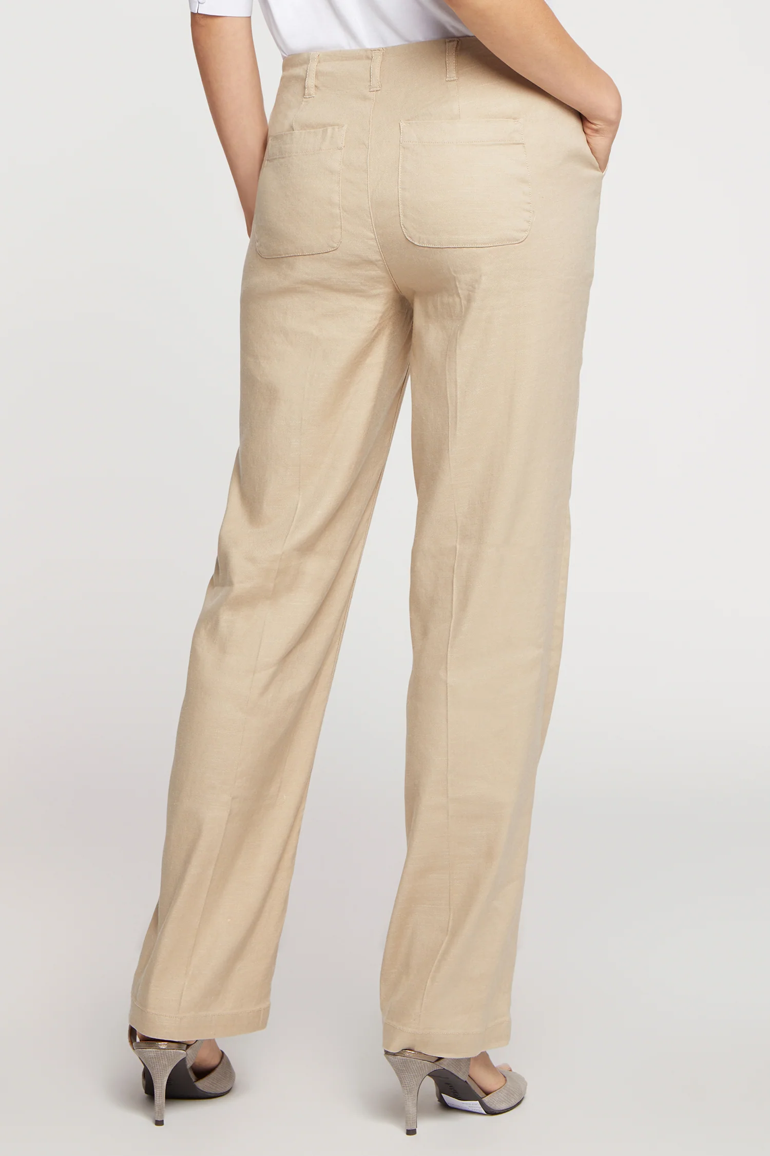 Marilyn Straight Pants In Petite - Feather