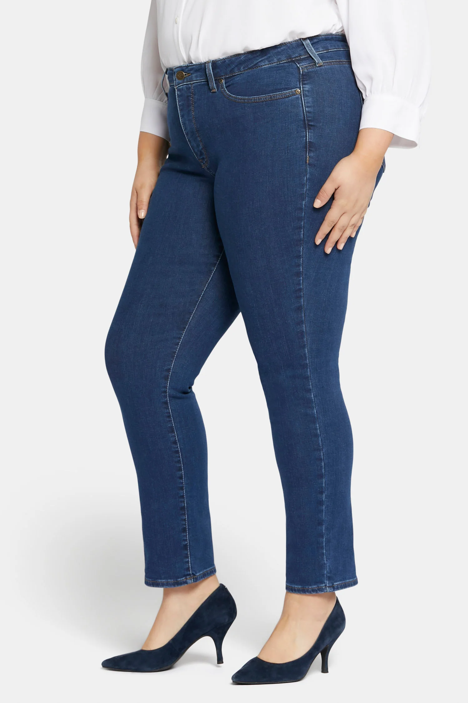 994-sheri-slim-jeans-in-plus-size-quinn-1.webp