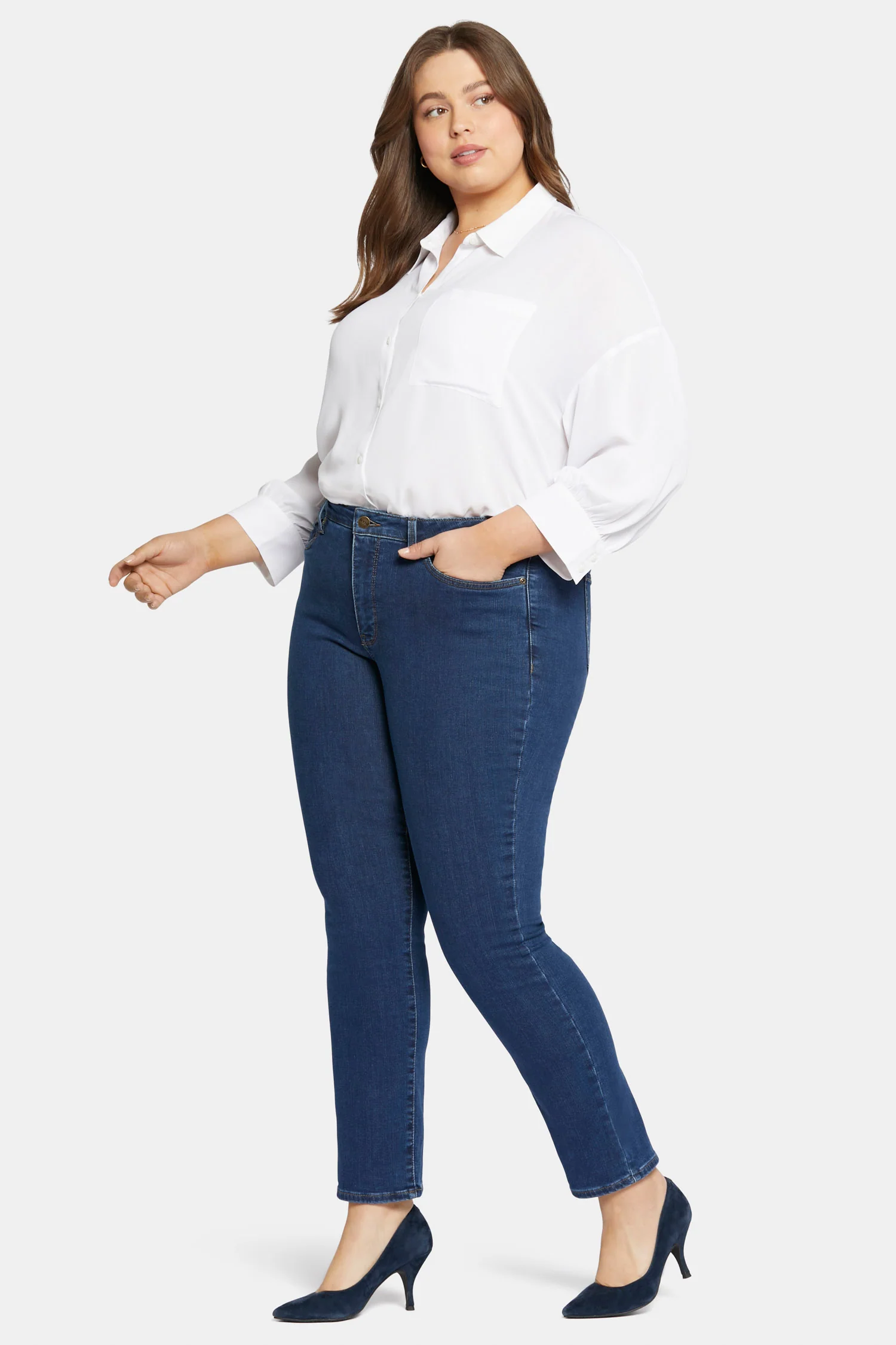 994-sheri-slim-jeans-in-plus-size-quinn-1.webp
