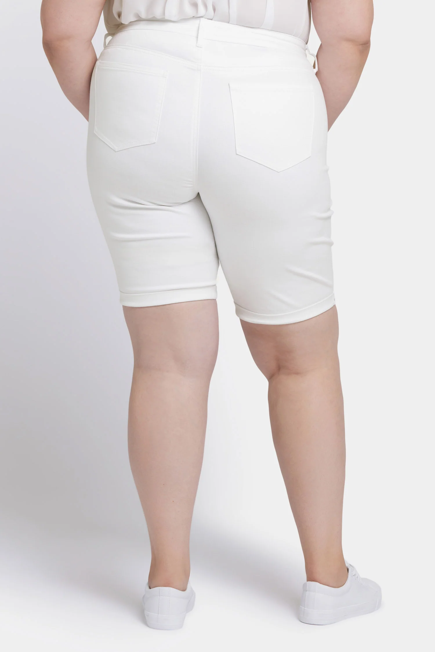 Briella 11 Inch Denim Shorts In Plus Size - Optic White