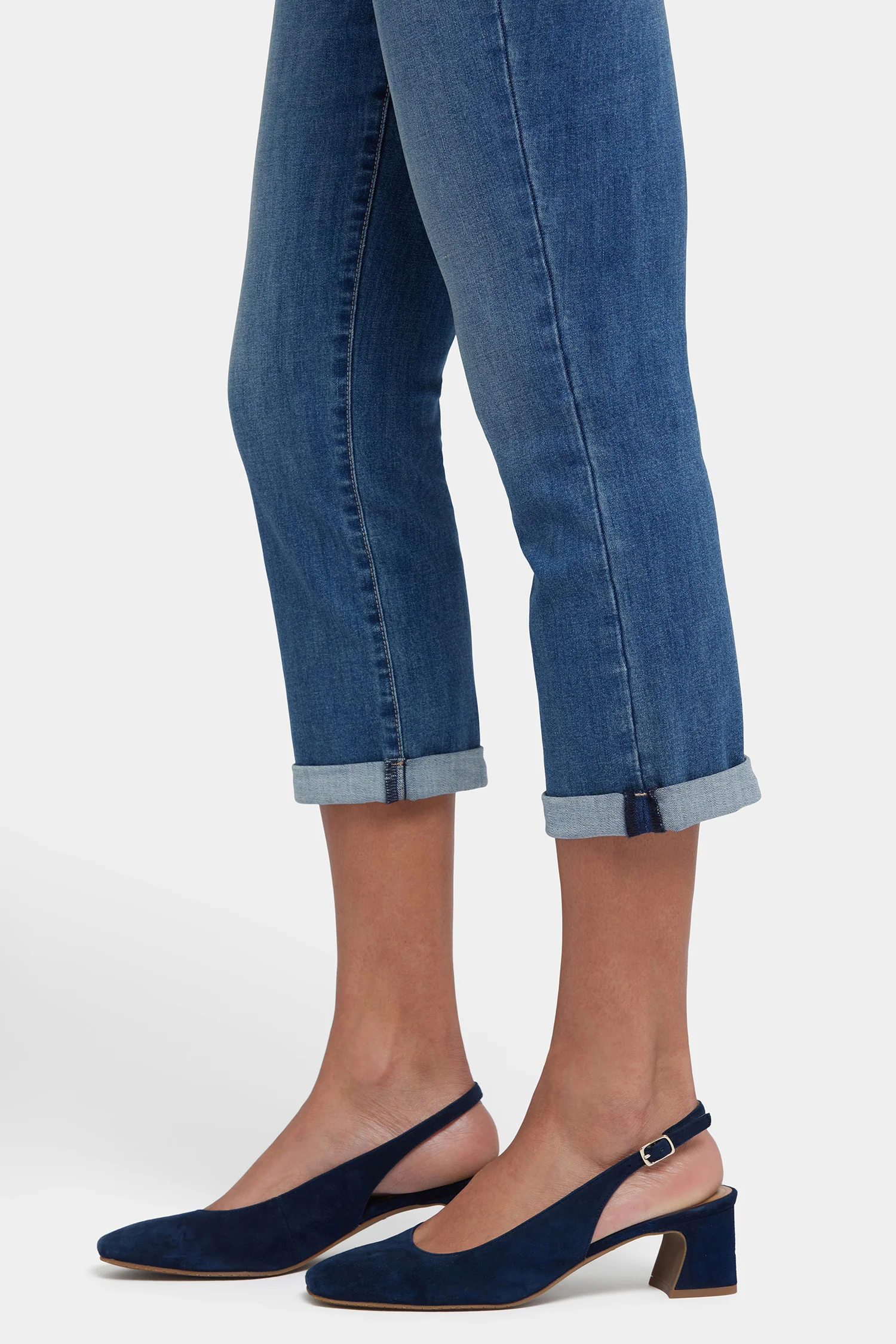 9973-chloe-skinny-capri-jeans-in-petite-costa-brava-1.webp